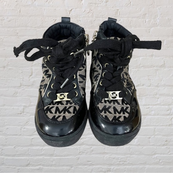 Michael Kors Logo Booties - Picture 2 of 3